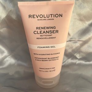 Renewing Cleanser Foaming Gel Face Wash *BRAND NEW*